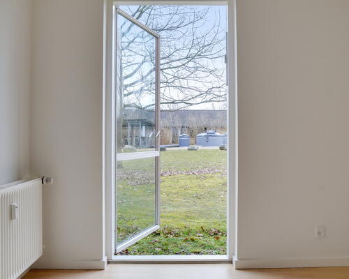 2 værelses lejlighed omgivet af skøn naturKUN 1 MÅNEDS DEPOSITUM