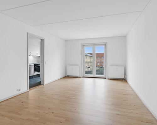 Nyrenoveret lejlighed tæt på vejle centrum!