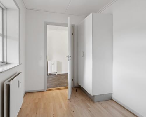 Nyrenoveret lejlighed tæt på vejle centrum!