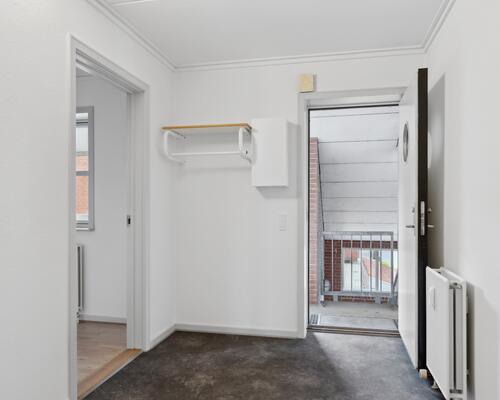 Nyrenoveret lejlighed tæt på vejle centrum!
