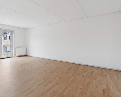 Nyrenoveret lejlighed tæt på vejle centrum!