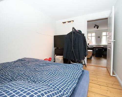 Lys og indbydende lejlighed i Aalborg med hyggelig gårdhave