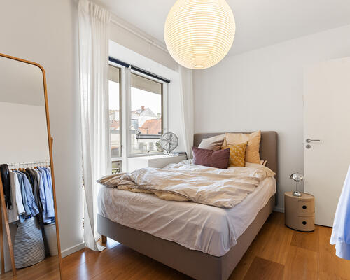 Attraktiv 2-værelses lejlighed med altan på populære Jægergårdsgade