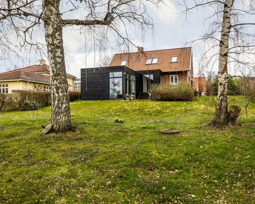 Stor villa med perfekt beliggenhed | Hillerød