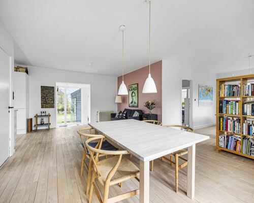 Stor villa med perfekt beliggenhed | Hillerød