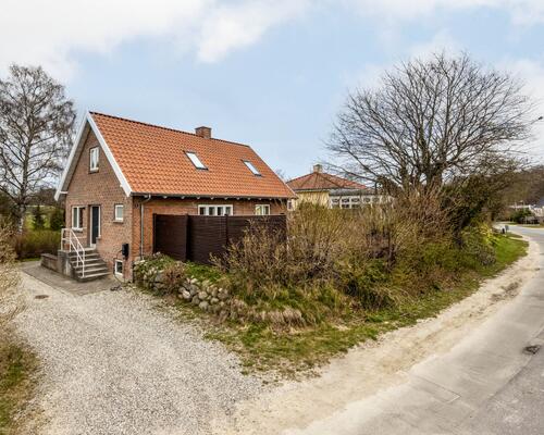 Stor villa med perfekt beliggenhed | Hillerød