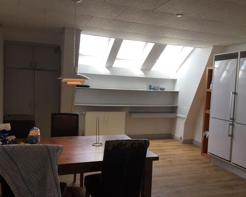 Værelse udlejes helt centralt ved gågaden i Aarhus C