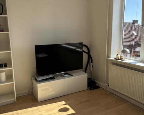 Charmerende 2-værelses lejlighed i enestående ejendom