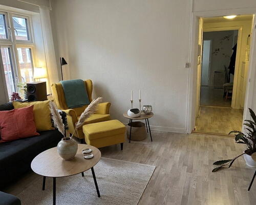 Stor og delevenlig 5-værelses på 130 m2