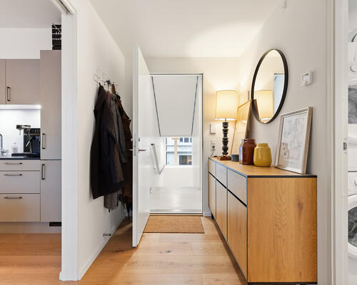 Attraktiv 2-værelses lejlighed med altan på populære Jægergårdsgade