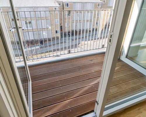 Bygården - Modern lejlighed i lækre materialer med plads til familien