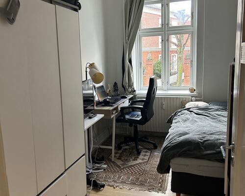 Skøn nyere renoveret 4. værelses lejlighed