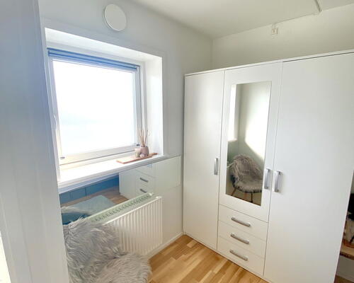 Indbydende 2-værelses lejlighed tæt på Limfjorden