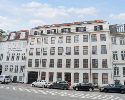 Bedste beliggenhed med køkkenalrum og walk-in!