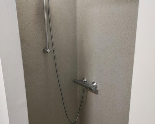 Lys og delevenlig 4-værelses på 125 m2 med karnap og opvaskemaskine