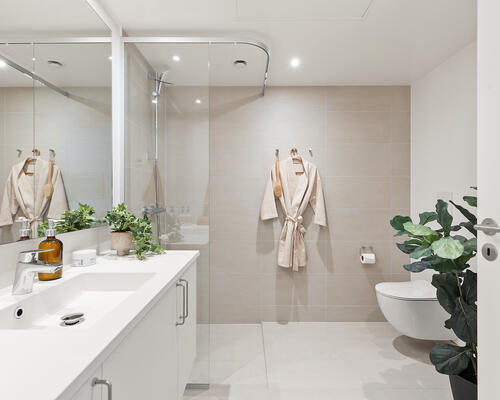 STOR RUMMELIG 1-VÆRELSES I AARHUS C