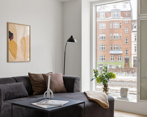 STOR RUMMELIG 1-VÆRELSES I AARHUS C