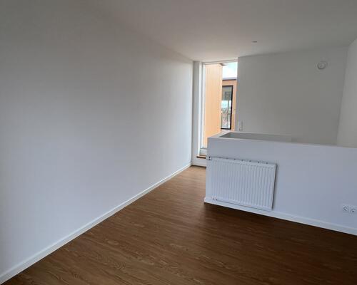 Nyopført moderne 3. vær. lejlighed i to plan.