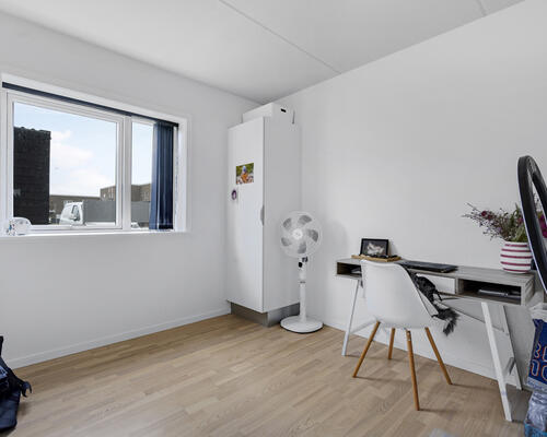 Dejlig 4-værelses lejlighed på James Tobins Alle