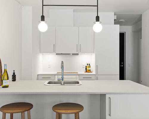 STOR RUMMELIG 2-VÆRELSES I AARHUS C