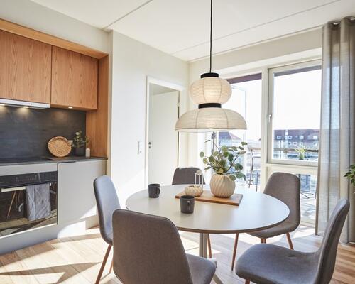 4 værelses lejlighed i Århus N