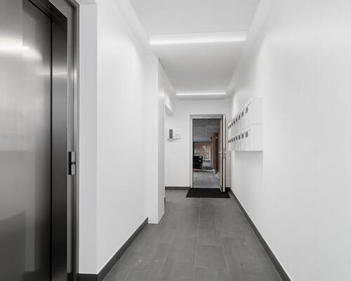 Lækker og delevenlig 3'er med altan