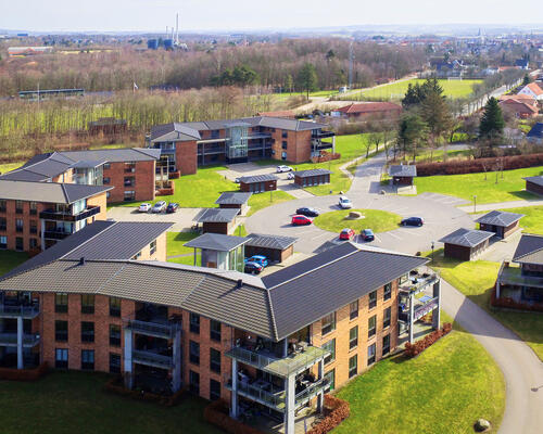 Skøn 4-værelses lejlighed i Søparken