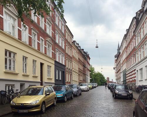 Lys og charmerende 3-værelses delevenlig lejlighed i Ø-gaderne