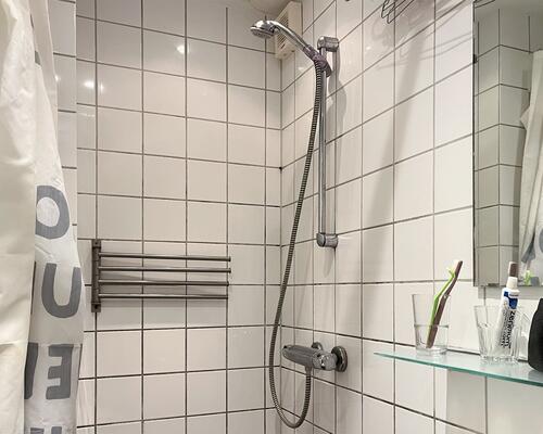 Lys og charmerende 3-værelses delevenlig lejlighed i Ø-gaderne