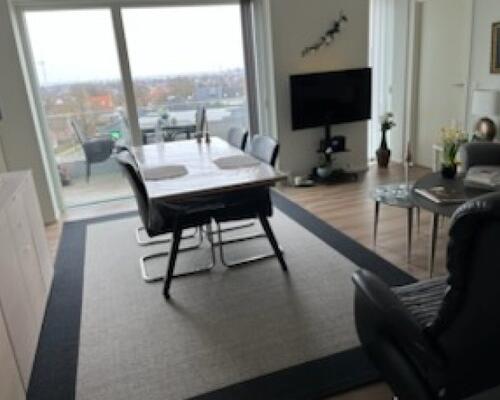 Flot 4 værelses lejlighed udlejes i Esbjerg