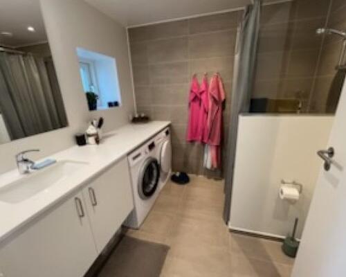 Flot 4 værelses lejlighed udlejes i Esbjerg