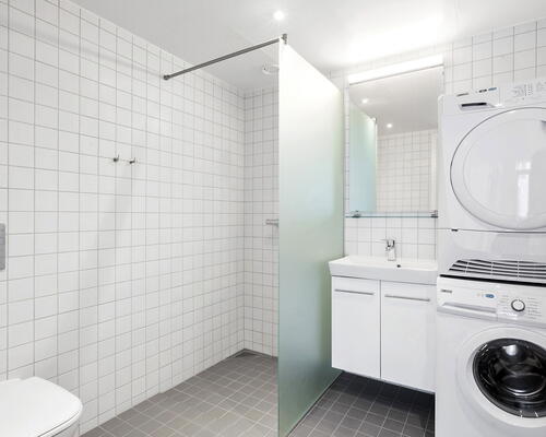 Skøn delevenlig 3-værelses bolig med egen terrasse midt i Vanløse - Tæt på offentlig transport og indkøb!