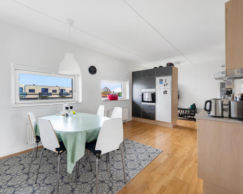 Fin 4-værelses lejlighed på Blegkilde Alle