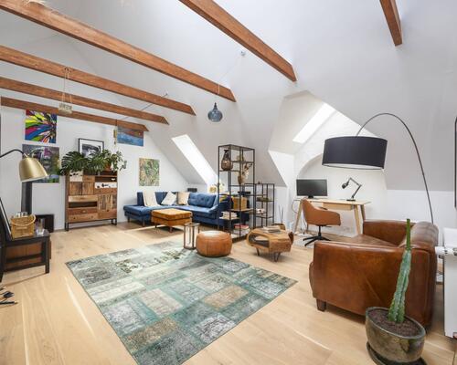 Flot penthouse lejlighed med udsigt over Købehavn | København S