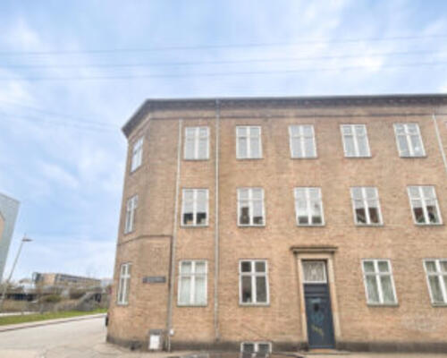 Hyggelig 2-værelses lejlighed med altan tæt på Aalborg Centrum