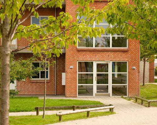 Nyistandsat 4-værelses bolig i skønne omgivelser