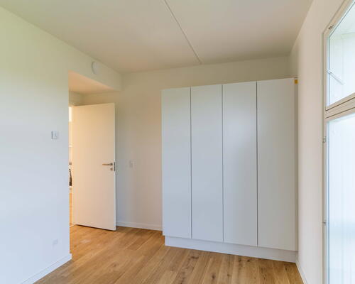 Nybygget 3-værelses lejlighed med altan og optimal planløsning i Tingbjerg