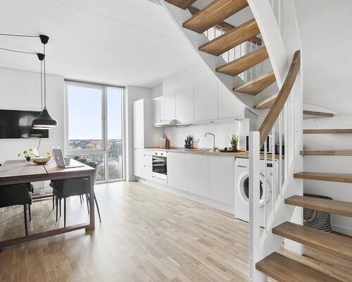 Skøn delevenlig 3-værelses bolig med egen terrasse midt i Vanløse - Tæt på offentlig transport og indkøb!