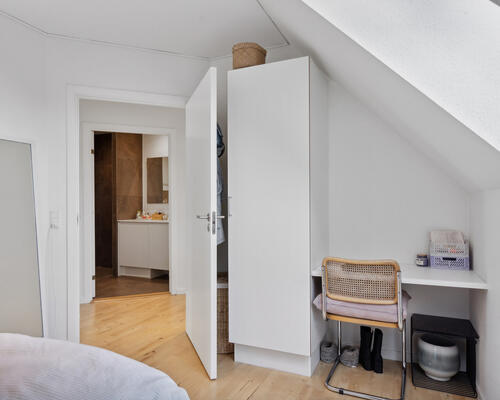 2 værelses nyere renoveret lejlighed på 69 m²