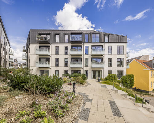 Eksklusiv storlejlighed på 116m² med altan i Latinerkvarteret – midt i Aarhus C