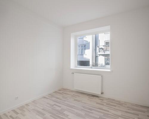 Lækker lys lejlighed i Aalborg centrum - husdyr tilladt.