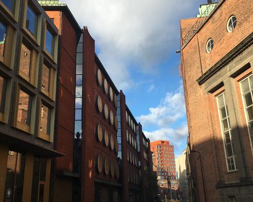 Nyere opført lejlighed i Carlsbergbyen med tagterrasse på 12 m2 udlejes fra 1/7