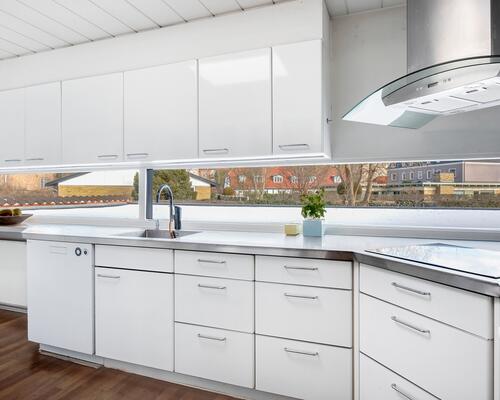 Lovely villa at almost 300 m2 all together