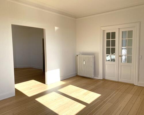 Stor 4 værelses lejlighed på lukket villavej centralt i Nyborg -133 Kvm