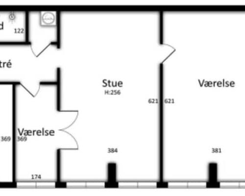 Flot, velholdt møbleret lejlighed roligt beliggende i eftertragtet kvarter ved offentligt parkeringsområde og et stenkast til Kongens Have, caféer, restauranter m.v.