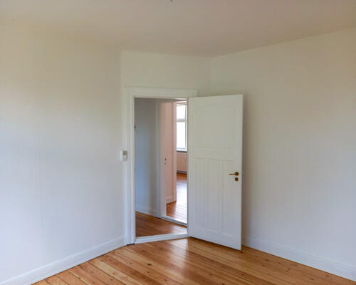 Hyggelig og nyrenoveret 3 værelses med adgang til have, Horsens