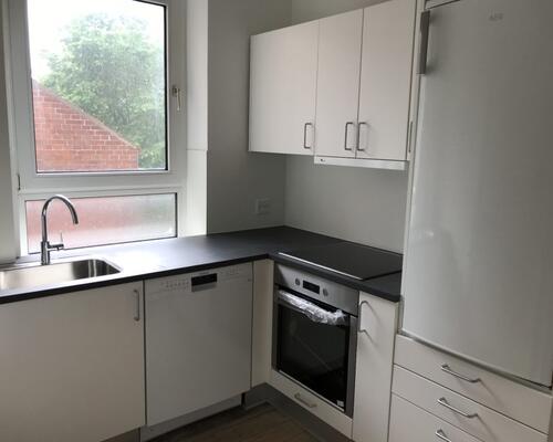 Lys og rummelig 3-værelses lejlighed på Tolderlundsvej 46 – 78 kvm