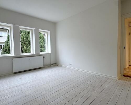 Charmerende nyrenoveret lejlighed i Charlottenlund (Expats)