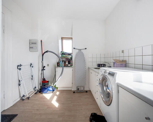 Stor og delevenlig 4-værelses lejlighed