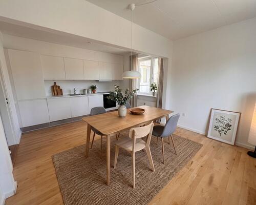 Stor 2-værelses på Oddervej